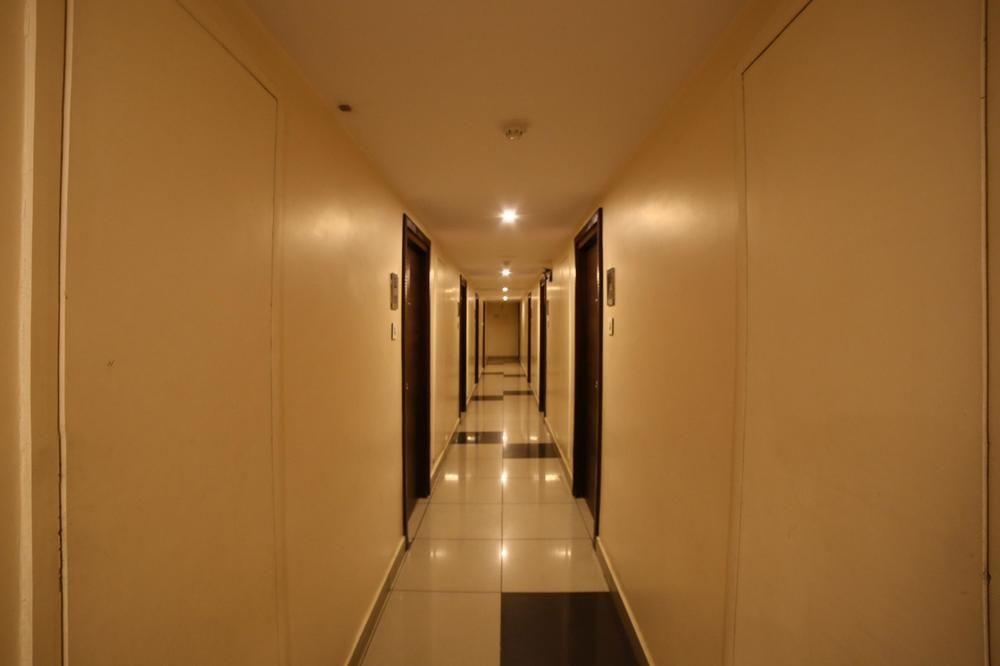 Oyo Rooms Mahanadu Road Vijayawāda Zewnętrze zdjęcie